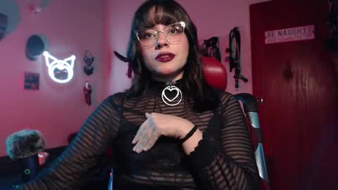Molly online show from 12/27/24, 01:43