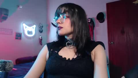 Molly online show from 01/29/25, 02:09
