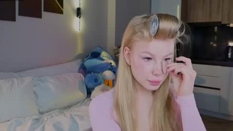 lililok101 online show from 03/31/26, 02:13