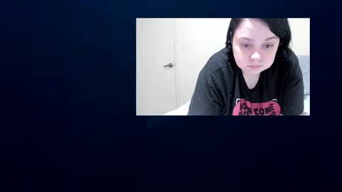 Snapshot of lilimariexx chatting on 02/17/25, 09:19 Lili Marie online show from 02/17/25, 09:19