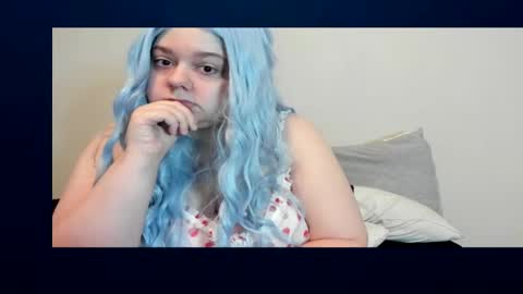 Snapshot of lilimariexx chatting on 10/27/25, 03:54 Lili Marie online show from 10/27/25, 03:54