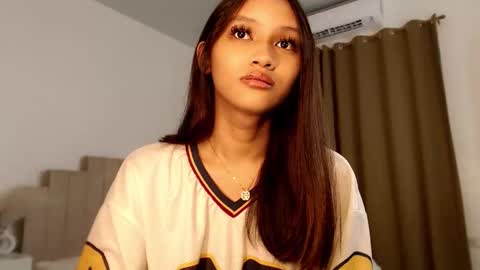 Chloe online show from 10/14/25, 05:19