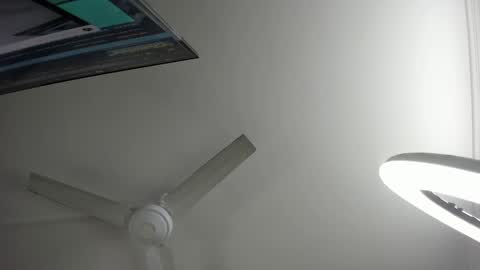 Snapshot of lilith_and_marcusblain chatting on 01/03/25, 08:22 Lili Marcus online show from 01/03/25, 08:22