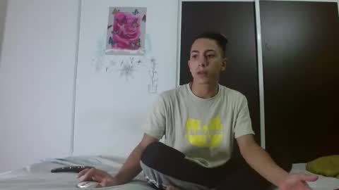 Snapshot of lilith_and_marcusblain chatting on 09/18/25, 09:39 Lili Marcus online show from 09/18/25, 09:39