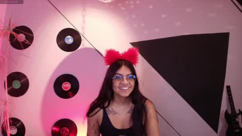 Snapshot of lilith_black_1 chatting on 09/24/25, 11:24 Lilith and Khloe online show from 09/24/25, 11:24