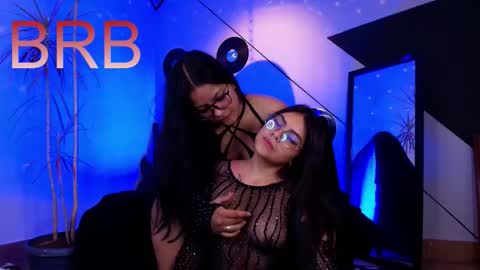 Snapshot of lilith_black_1 chatting on 10/21/25, 11:22 Lilith and Khloe online show from 10/21/25, 11:22