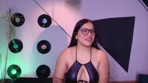 Snapshot of lilith_black_1 chatting on 03/21/26, 11:26 Lilith and Khloe online show from 03/21/26, 11:26