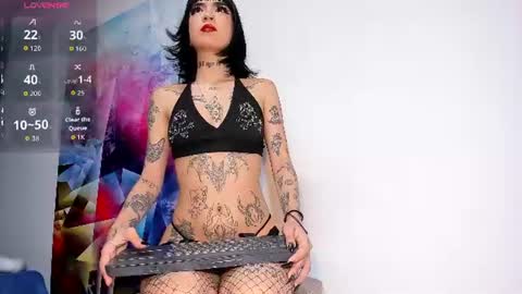 Snapshot of lilith_dior chatting on 07/15/26, 11:10 lilith_dior online show from 07/15/26, 11:10