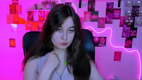 lilith_diva online show from 05/17/26, 07:21