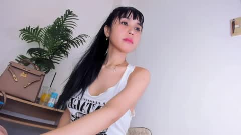Snapshot of lilith_forger chatting on 05/28/26, 04:43 forger online show from 05/28/26, 04:43