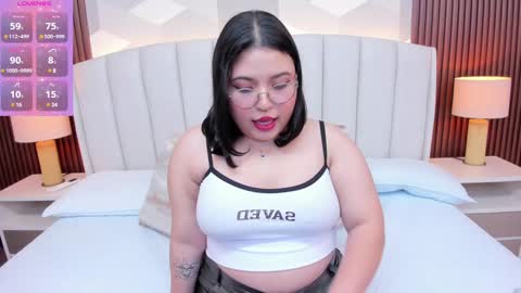 Snapshot of lilith_hills_ chatting on 12/12/24, 01:43 Ashley online show from 12/12/24, 01:43