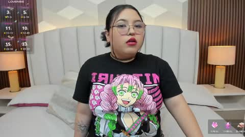 Snapshot of lilith_hills_ chatting on 12/20/24, 01:47 Ashley online show from 12/20/24, 01:47