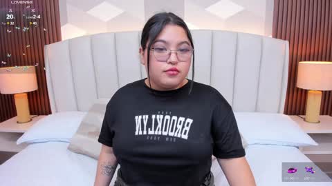 Snapshot of lilith_hills_ chatting on 01/30/25, 01:55 Ashley online show from 01/30/25, 01:55