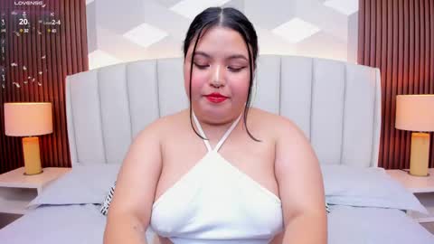 Snapshot of lilith_hills_ chatting on 02/11/25, 02:03 Ashley online show from 02/11/25, 02:03