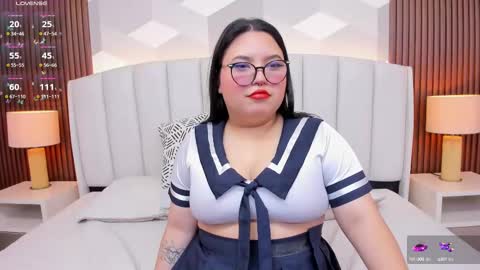 Snapshot of lilith_hills_ chatting on 03/08/25, 01:50 Ashley online show from 03/08/25, 01:50