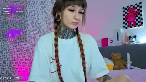 lilith_poison online show from 03/26/26, 06:24