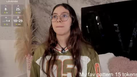 lilith_rosse6 online show from 04/21/26, 03:39