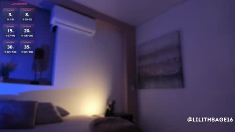 lilith_sage_ online show from 10/27/25, 12:09