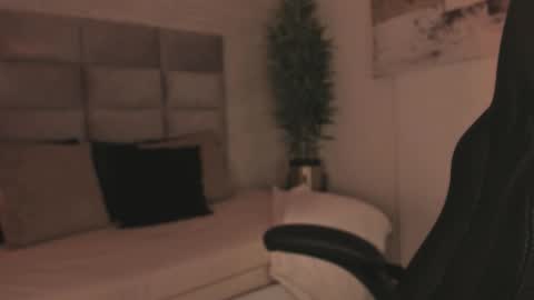 lilith_sage_ online show from 02/19/26, 07:43