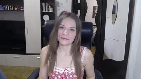 lilith small21 online show from 01/14/26, 09:15