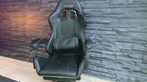 Snapshot of lilith_zen chatting on 01/25/25, 09:36 LILITH ZEN online show from 01/25/25, 09:36