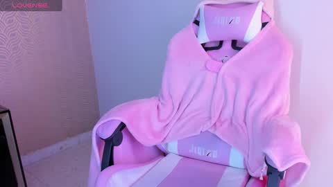 Snapshot of lilithcary chatting on 02/05/25, 11:06 Lilith online show from 02/05/25, 11:06