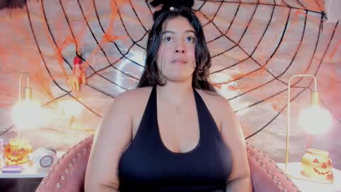 lilithcb_ online show from 10/16/25, 10:00