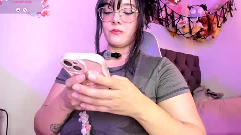 Snapshot of lilithh_kuro chatting on 05/24/26, 07:41 Lilithh Kuro online show from 05/24/26, 07:41