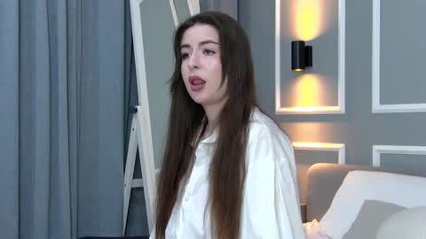 Snapshot of lilithlanne chatting on 11/30/25, 12:42 Lilith online show from 11/30/25, 12:42