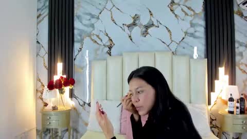 Lilith  online show from 10/17/25, 04:26