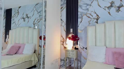 Lilith  online show from 04/07/26, 05:19