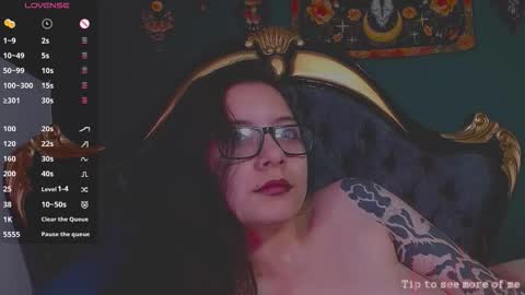 lilithmystic01 online show from 11/13/25, 10:14