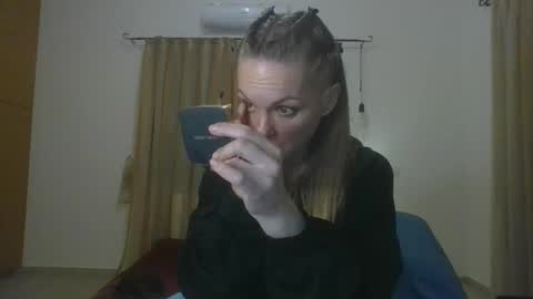 Snapshot of lilithnewdawn chatting on 02/09/26, 06:01 lilithnewdawn online show from 02/09/26, 06:01