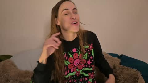 Snapshot of lilithoftrees chatting on 12/06/24, 11:22 L online show from 12/06/24, 11:22