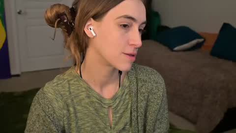 Snapshot of lilithoftrees chatting on 01/16/25, 06:48 L online show from 01/16/25, 06:48