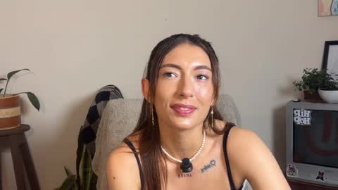 Lele online show from 06/06/26, 05:56