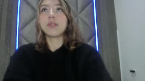 Snapshot of lilithsmith__ chatting on 02/18/25, 11:22 lilithsmith__ online show from 02/18/25, 11:22