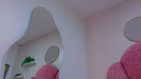 Snapshot of lilithsmith__ chatting on 09/20/25, 11:33 lilithsmith__ online show from 09/20/25, 11:33