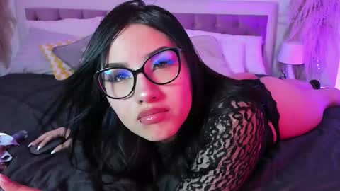 Lily online show from 10/16/25, 08:10