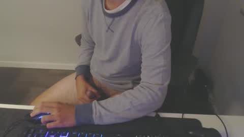 Snapshot of liljasper chatting on 09/21/25, 10:55 liljasper online show from 09/21/25, 10:55