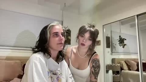 lilldaddysgirl online show from 09/28/25, 02:17