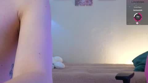 Snapshot of lill_mary chatting on 01/26/25, 05:13 Maria online show from 01/26/25, 05:13