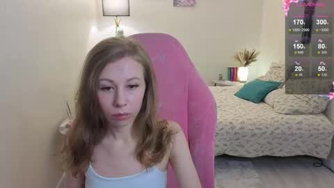 Snapshot of lill_mary chatting on 11/02/25, 01:30 Maria online show from 11/02/25, 01:30