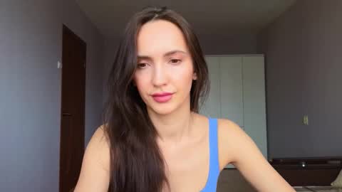 Lillian online show from 02/25/26, 09:30