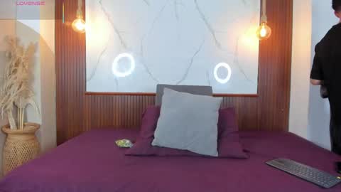 lillian_lee1 online show from 05/30/26, 05:54