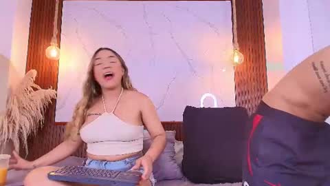 lillian_lee1 online show from 06/10/26, 05:34