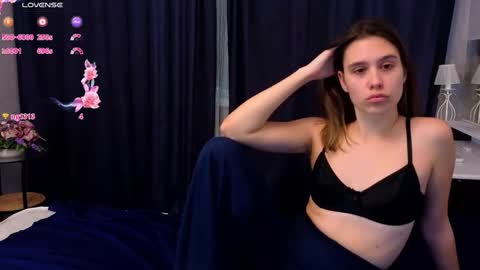 Snapshot of lillianluna chatting on 12/02/24, 05:26 Lalli welcome youExclusive show in Private make your dreams online show from 12/02/24, 05:26