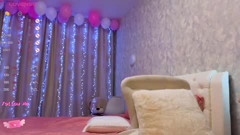 Lara Angel online show from 12/15/24, 03:56