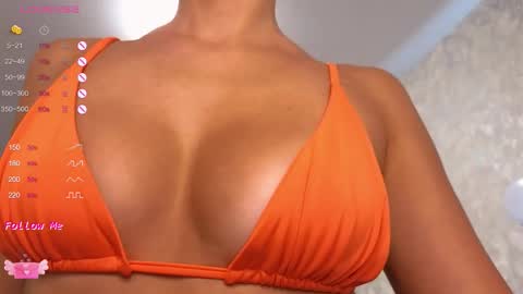 Lara Angel online show from 10/14/25, 04:02