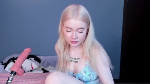 lillie_berry online show from 05/02/26, 05:01